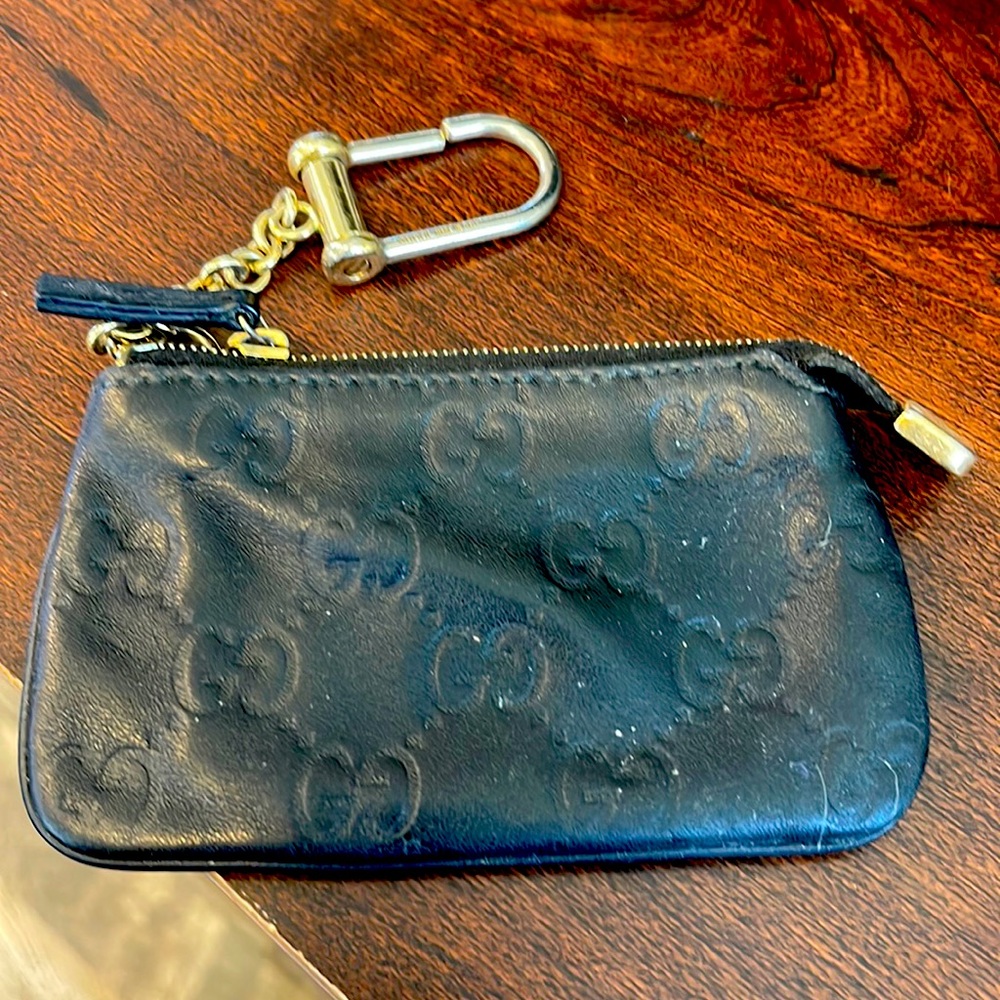 Gucci coin purse and key ring